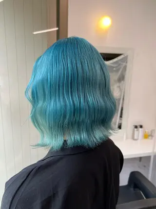 ミディアム カラー ヘアアレンジ neon hair所属・🩵 JURI🩵のヘアスタイル