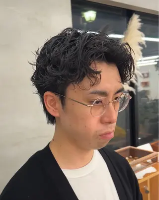 ショート パーマ メンズ ケアブリーチ/ ハイトーン/牧野のヘアスタイル