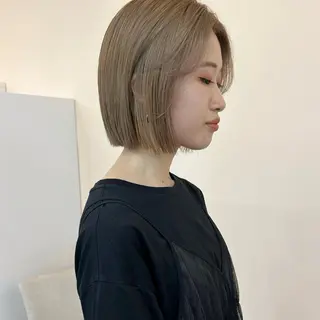 ミディアム 舟橋耀/ブリーチカラ ー/レイヤーカットのヘアスタイル
