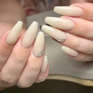 ネイル r'e blanc wakaのネイルデザイン