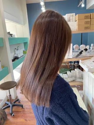 カラー Chihiro .のヘアスタイル