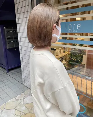 ショート カラー あずまぐち めぐみのヘアスタイル