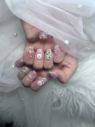 ネイル 🌈 Laule'aのネイルデザイン