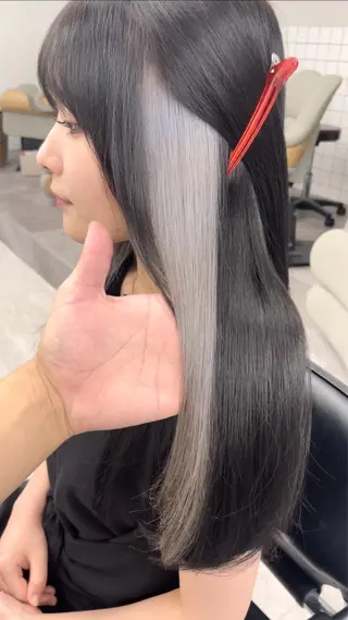 ロング カラー 高島大登/顔周り /レイヤーカットのヘアスタイル