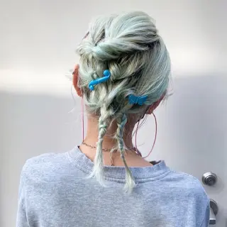 ミディアム ヘアアレンジ GrandStory SHIBUYA所属・卒業式お呼ばれ🕊️ ヘアセット✴︎ミキのヘアスタイル