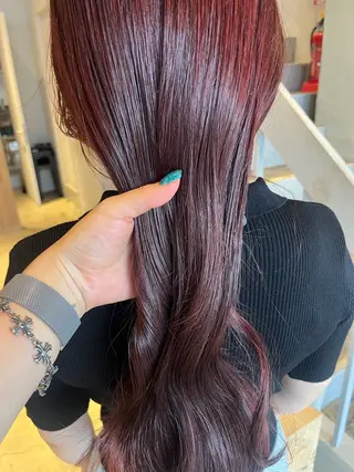 ロング カラー 藤井 美歩/赤髪のヘアスタイル