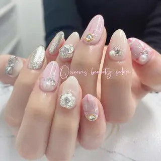 ネイル Queen’s 歌舞伎町店のネイルデザイン