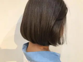 ショート カラー ヒロミ/アレンジ/ アンニュイ/透け感のヘアスタイル