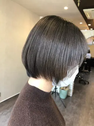 ショート カラー🫧アレンジ 🎀REIMIのヘアスタイル