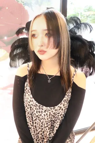 ミディアム カラー ヘアアレンジ @kyoniyy KYONIのヘアスタイル