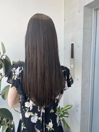 ロング カラー パーマ ヘアアレンジ 透明感/オリーブ/ グレージュ/YUKAのヘアスタイル