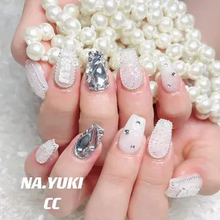 マツエク・マツパ ネイル 🦋 Queenieのネイルデザイン