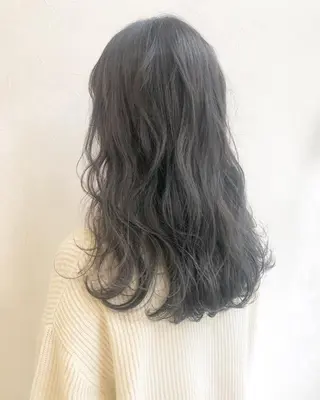セミロング カラー nakahara madokaのヘアスタイル