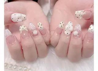 ネイル MoonHi Nail Salon所属・MoonHi Nail 朝霞台のネイルデザイン