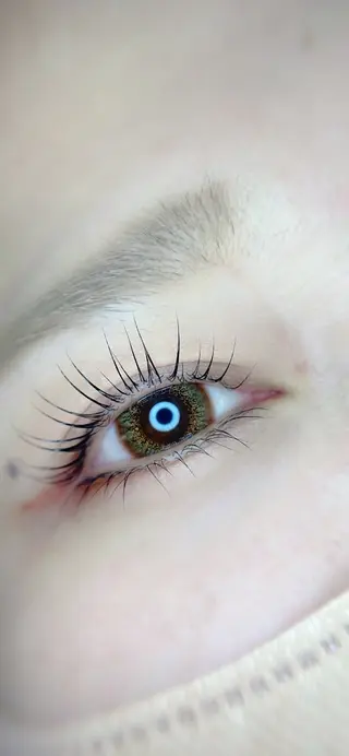 マツエク・マツパ wink所属・野田阪神駅徒歩1分 プライベートサロンのマツエク・マツパデザイン