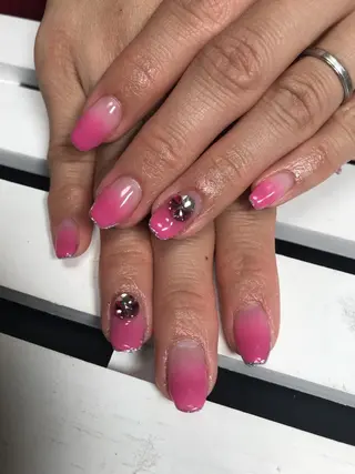 ネイル nico.nico.mark NAIL所属・小林 梓のエステ・リラクイメージ