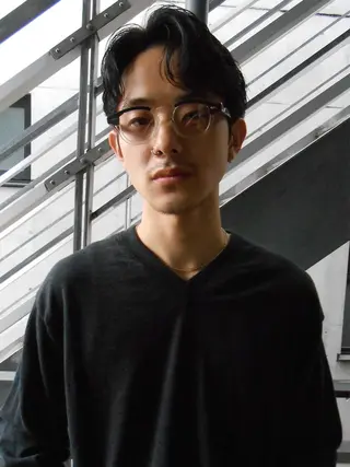 ショート パーマ メンズ グランジヘア 無造作ヘアHYUGAのヘアスタイル