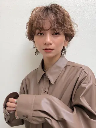 ショート カラー パーマ RUKA 美容院×ネイリストのヘアスタイル