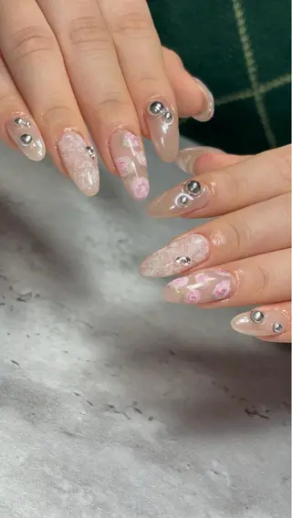 ネイル Prettiest nailのネイルデザイン