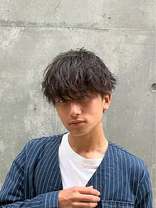 ショート メンズ ✂️スタイリスト フェザーパーマ✨陽気のヘアスタイル