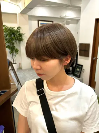 ショート 牧田 彩香のヘアスタイル