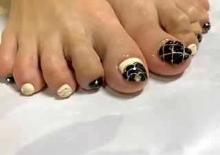 ネイル nail atelier  new moon所属・森 貴子のネイルデザイン