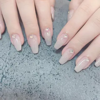 ネイル バニーアイズ　ネイル ニューオータニ博多店のネイルデザイン