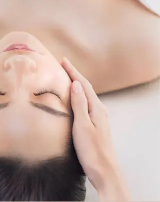 POLA ES.peachイマリ所属・川久保 甘奈のエステ・リラクイメージ