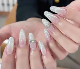 ネイル Pure&Rich Nailのネイルデザイン