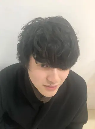 ショート パーマ メンズ 韓国風メンズ/毛流れ ヘアなら須田龍世のヘアスタイル