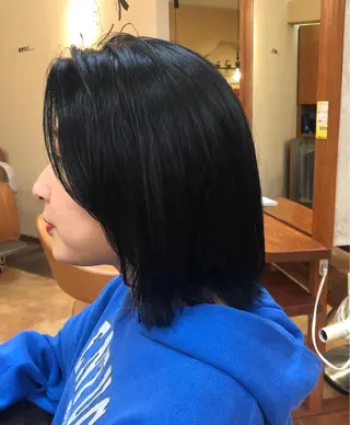 ミディアム カラー モリオフロムロンドン池袋店所属・冨永 さやかのヘアスタイル