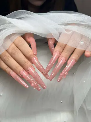 ネイル Mio_ Noiranailのネイルデザイン