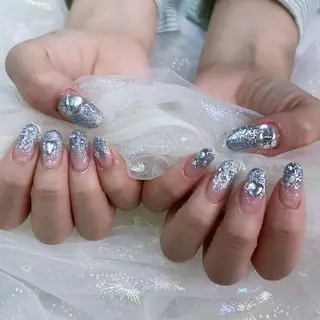 ネイル パーツ全部¥110 サロンミミのネイルデザイン