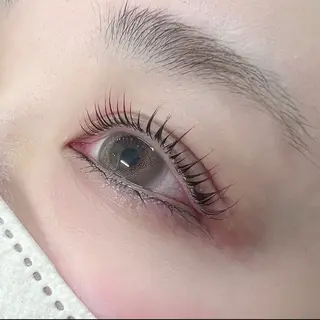 マツエク・マツパ fors 南草津所属・《fors》 madokaのマツエク・マツパデザイン