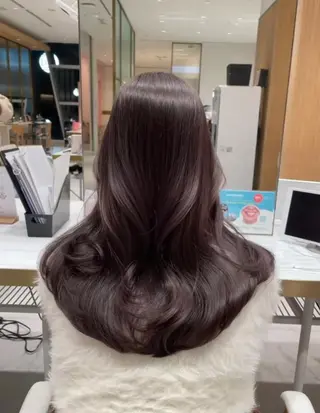 セミロング ''透明感カラー'' あんりのヘアスタイル