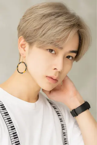 ショート カラー Men's BIRTH by happiness 梅田中崎町店所属・メンズ特化美容師 カラー専門ぺーターのヘアスタイル