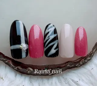 ネイル Rairia   nail所属・屋敷 理奈のネイルデザイン
