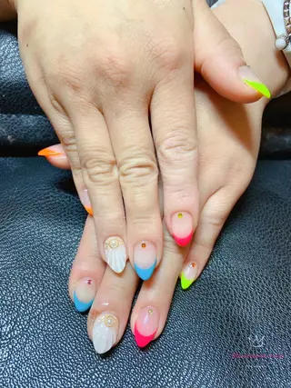 ミディアム ネイル Style Nailのネイルデザイン