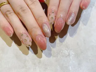 ネイル 舞田 苑香のネイルデザイン