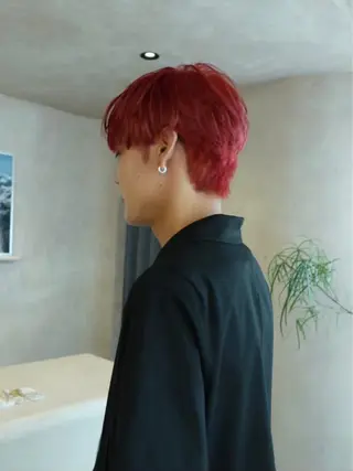 ショート カラー Bërg所属・Bërg kiraのヘアスタイル