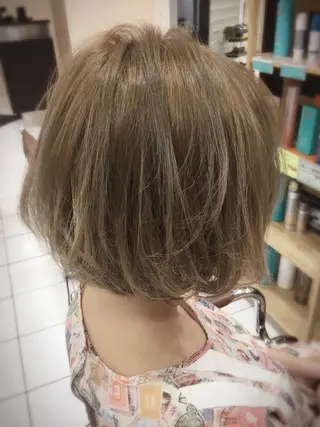 ミディアム セミロング ロング パーマ ヘアアレンジ サロウィン柏所属・神山 昌子のヘアスタイル