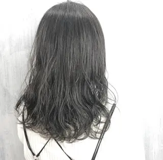 ミディアム 🌼たけや みのり🌿のヘアスタイル