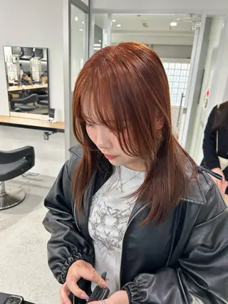 セミロング カラー 愛結 暖色カラー🎀🩰のヘアスタイル