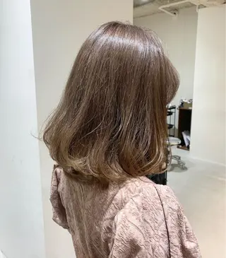 ミディアム 【ミディアムと ロングに特化】島田恋のヘアスタイル