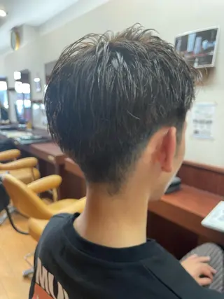 ショート メンズ ルキ🌈ブリーチカラ ー&メンズパーマ🦄のヘアスタイル