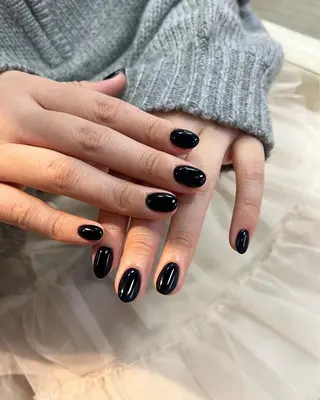 ネイル 🪷福本 亜実　/大阪心斎橋のネイルデザイン