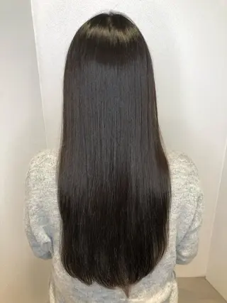 ロング Lee大阪店所属・店長　濱口 花菜　美髪整形のヘアスタイル