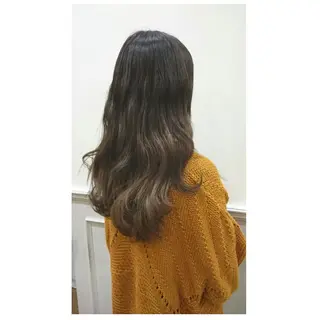 ロング カラー ◎モチマル チアキ◎のヘアスタイル