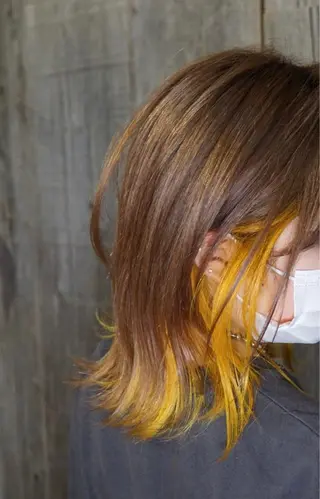 カラー KISS SWAN所属・B E C H I C O〔べち子〕のヘアスタイル