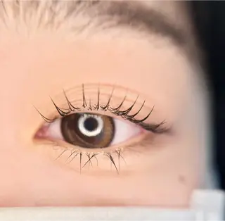 マツエク・マツパ eye+nico所属・青木 明日香のマツエク・マツパデザイン